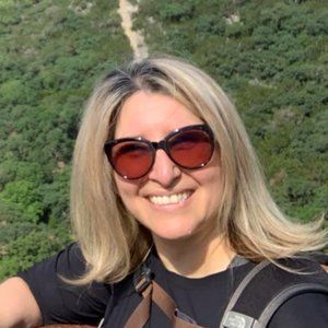 Meet your Posher, Angelica